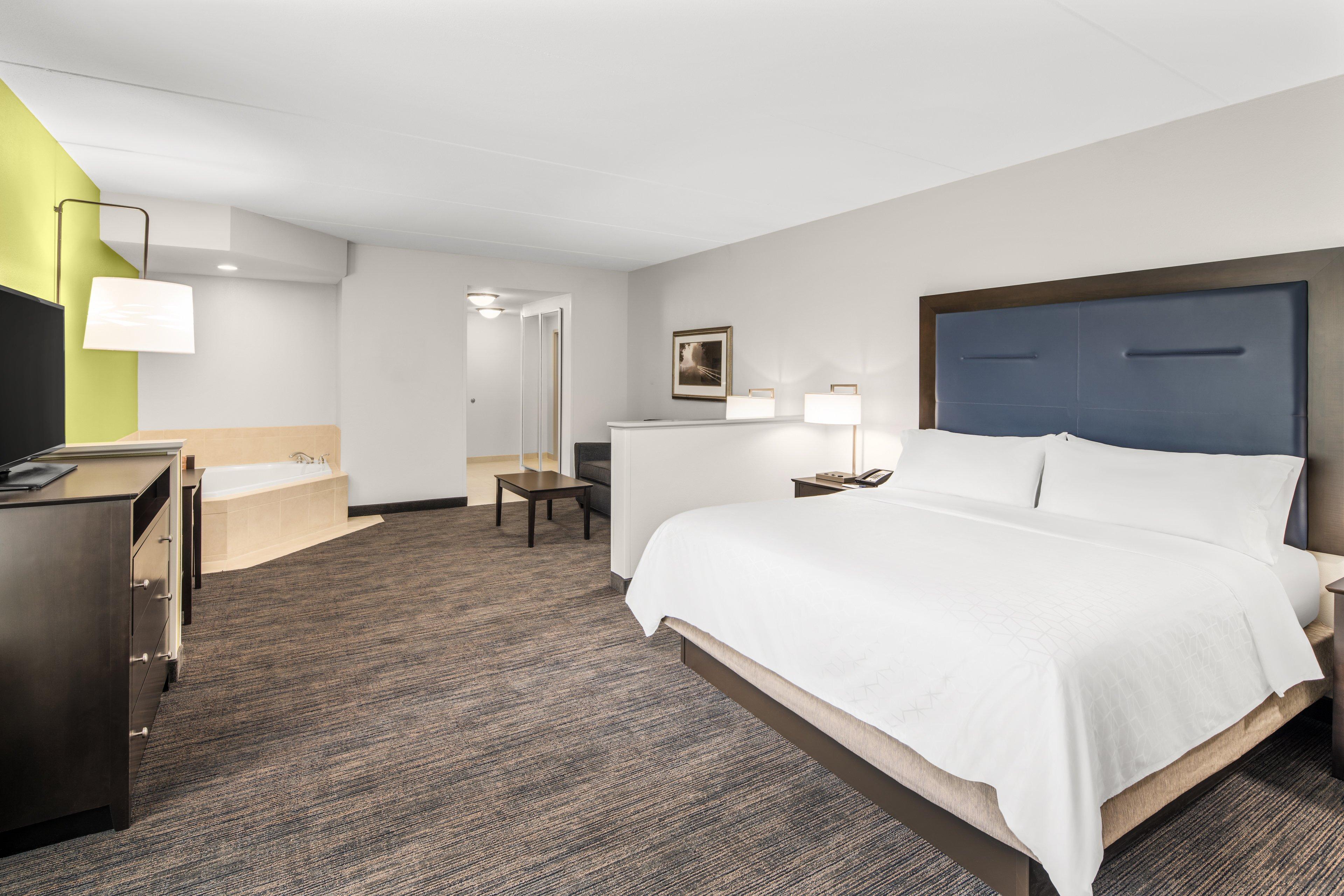 Express & Wilmington-newark By Ihg Hotel 3*