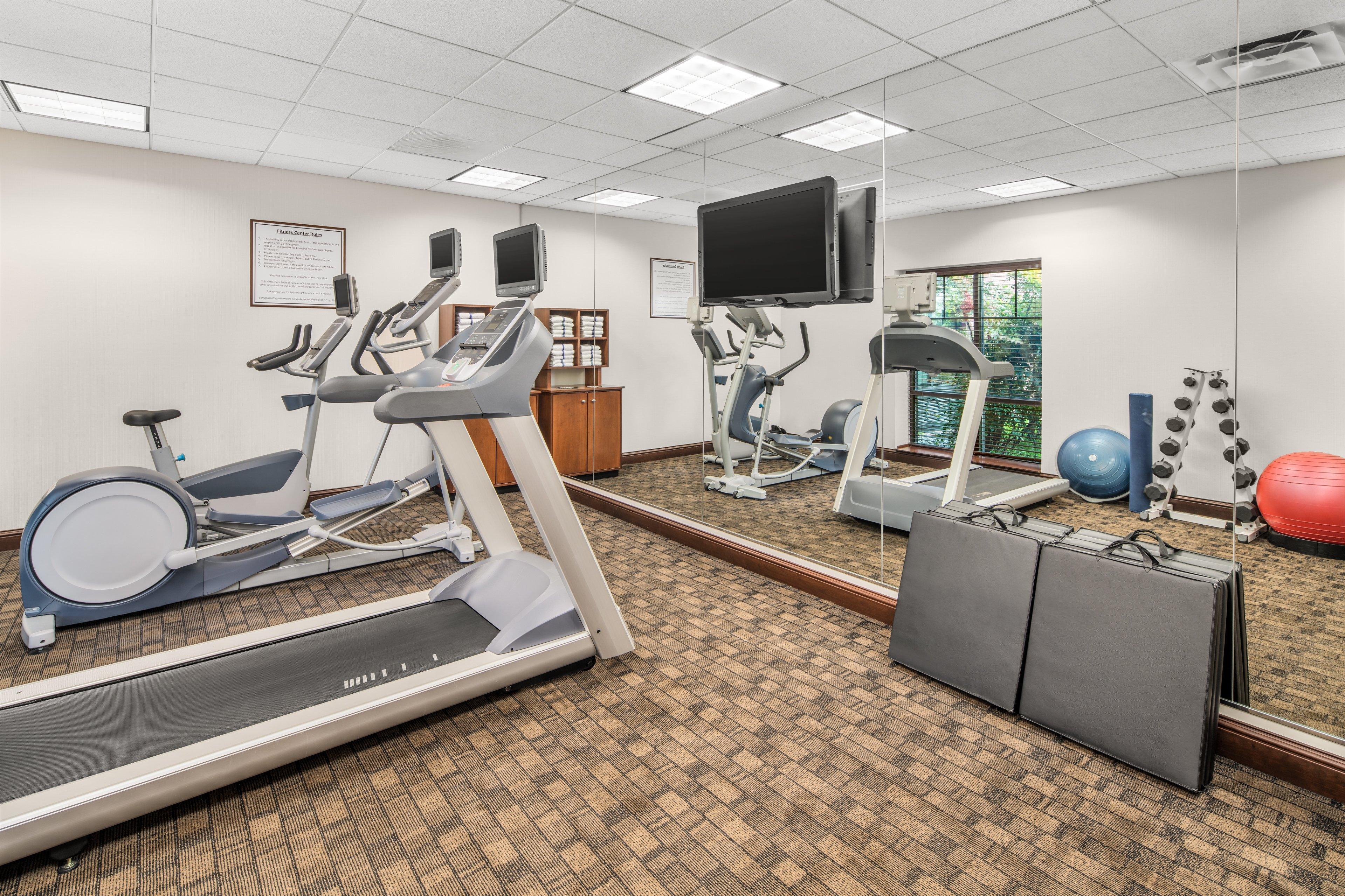 Express & Wilmington-newark By Ihg Hotel