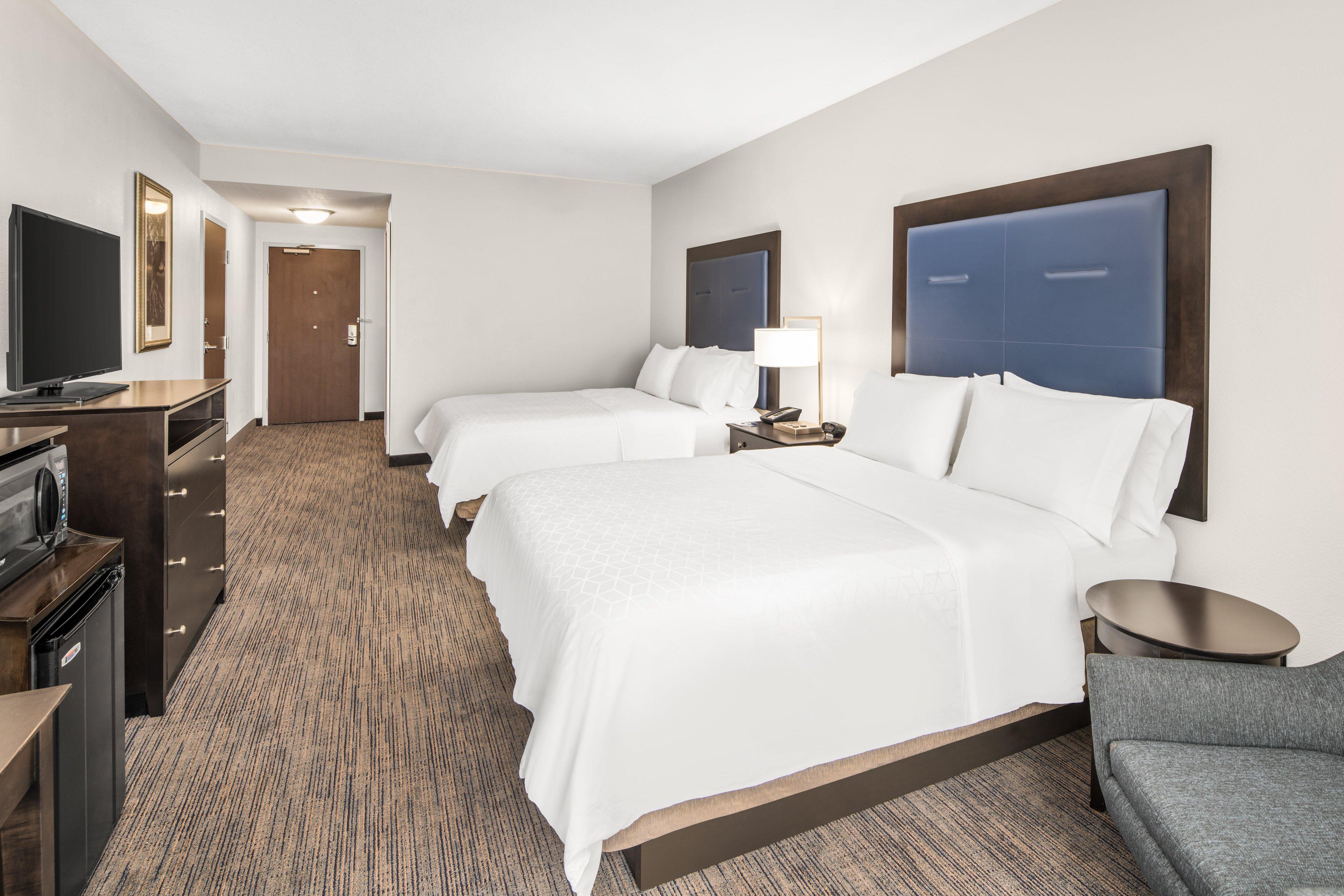 Express & Wilmington-newark By Ihg