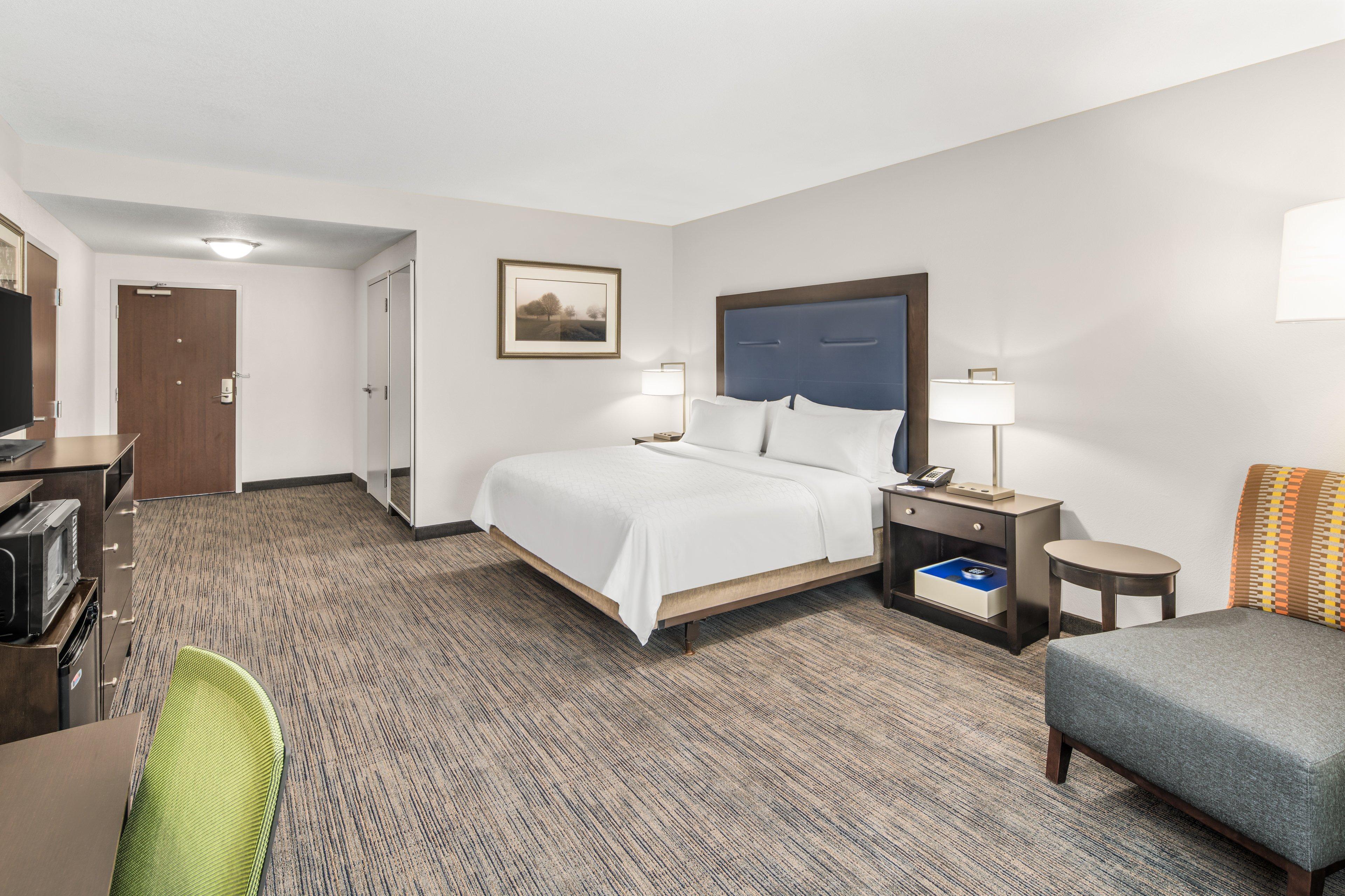 Express & Wilmington-newark By Ihg Hotel 3*