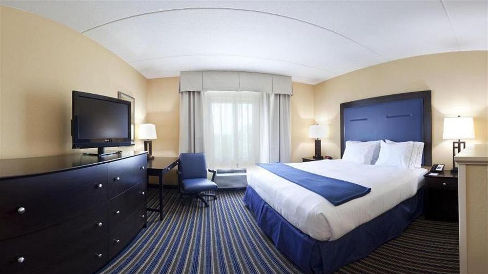 Express & Wilmington-newark By Ihg Hotel 3*