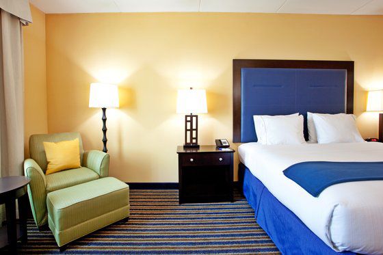 Hotel Express & Wilmington-newark By Ihg
