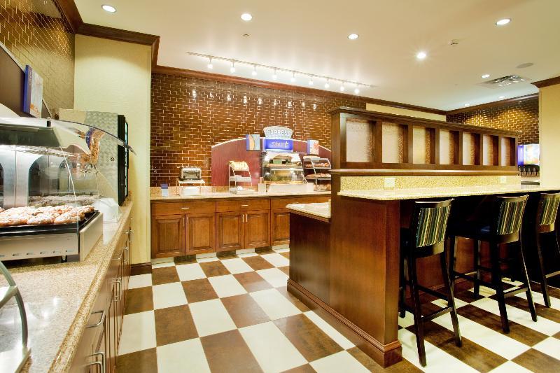 Express & Wilmington-newark By Ihg 3* Newark